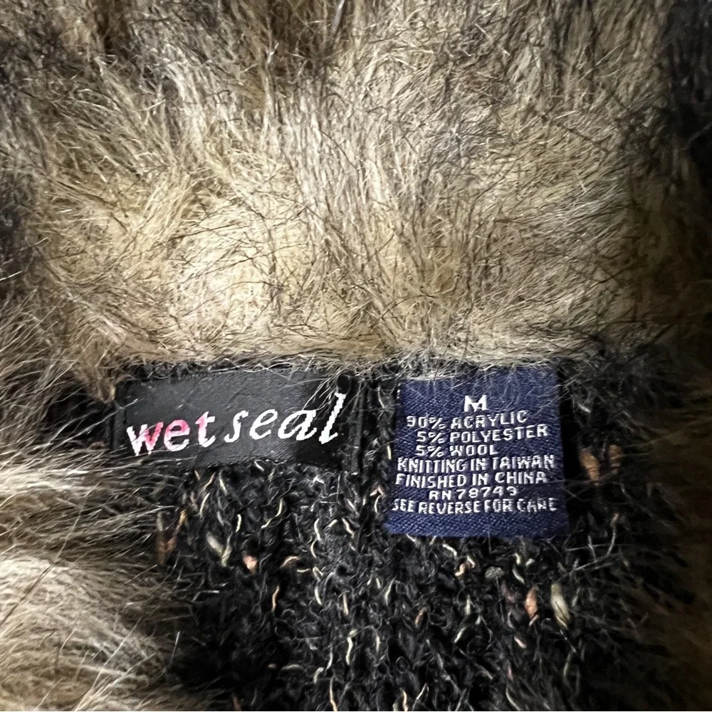 SOLD‎ OUT! - Picture 4 of 8